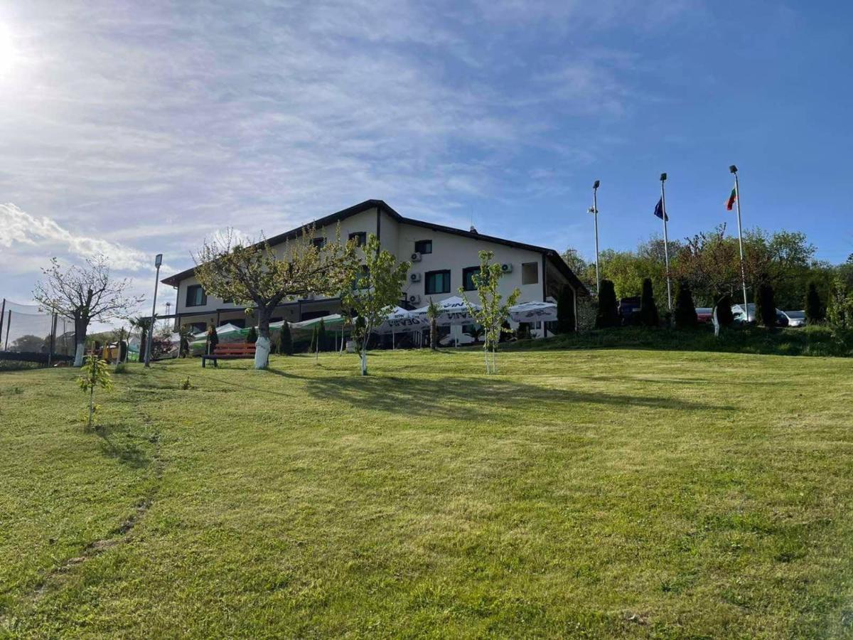 Family Hotel Borovitsa Pŭdartsi 外观 照片